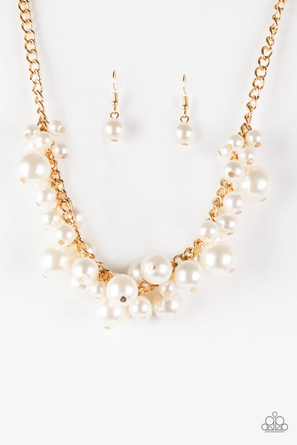 Paparazzi Accessories  - Glam Queen #N97 Peg - Gold Necklace